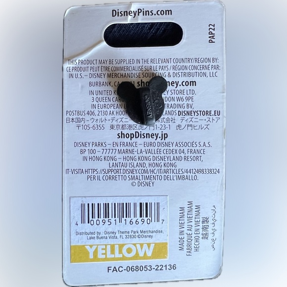 NWT Disney Moana Enamel Pin - Picture 3 of 4